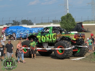 Monster Truck Mayhem 2021